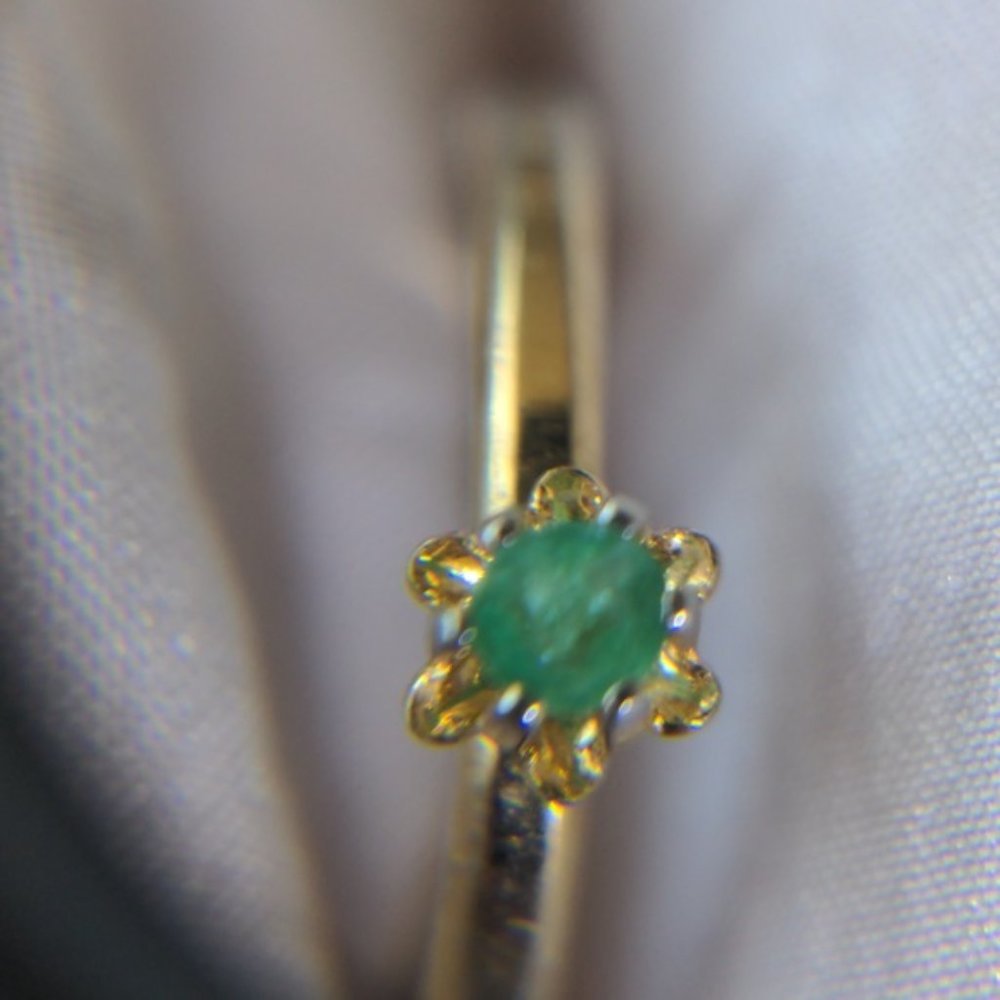 Vintage handmade ring with Colombian emerald stone, size 6 - Picture 5 of 11